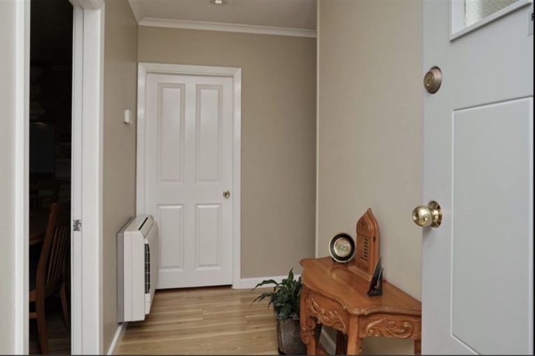 Photo of property in 12 Everest Street, Burnside, Christchurch, 8053