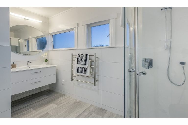 Photo of property in 4/54 Claude Road, Hillpark, Auckland, 2102