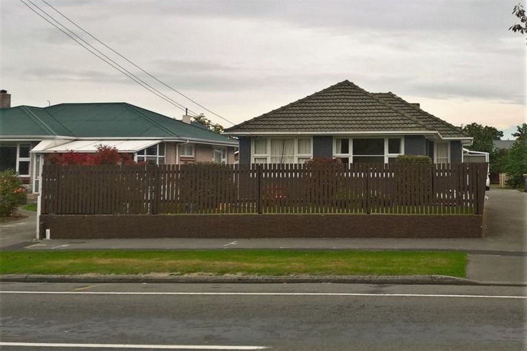 Photo of property in 2/129 Maidstone Road, Ilam, Christchurch, 8041