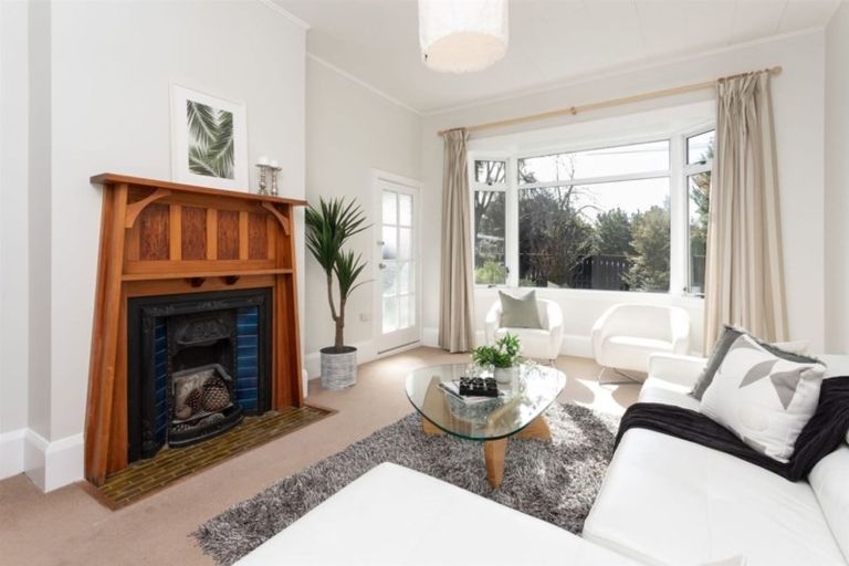 Photo of property in 16 Winton Street, St Albans, Christchurch, 8014
