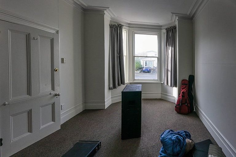 Photo of property in 30 Clyde Street, North Dunedin, Dunedin, 9016