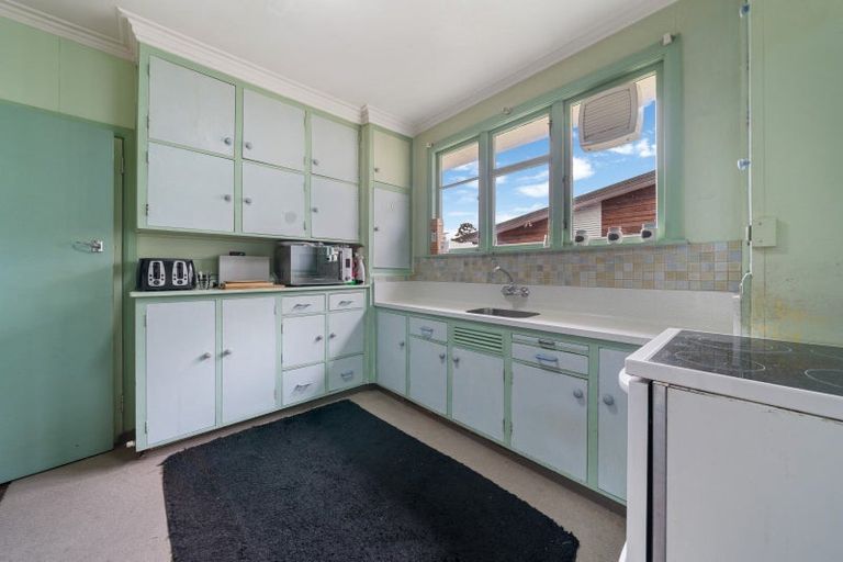 Photo of property in 152 Ferguson Street, West End, Palmerston North, 4412