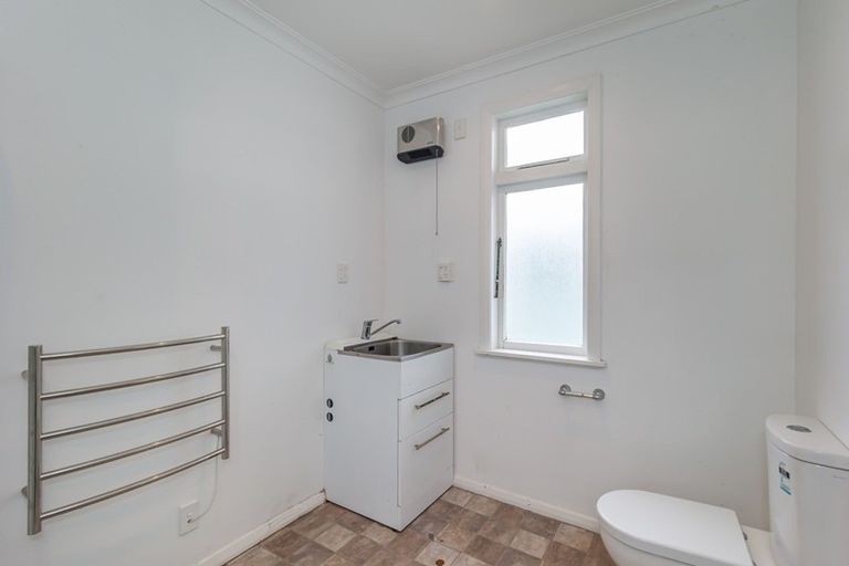 Photo of property in 15 Keepa Street, Levin, 5510