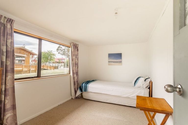 Photo of property in 10 Glencairn Road, Twizel, 7901