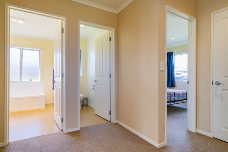 Photo of property in 15 Pacific Place, Whitianga, 3510