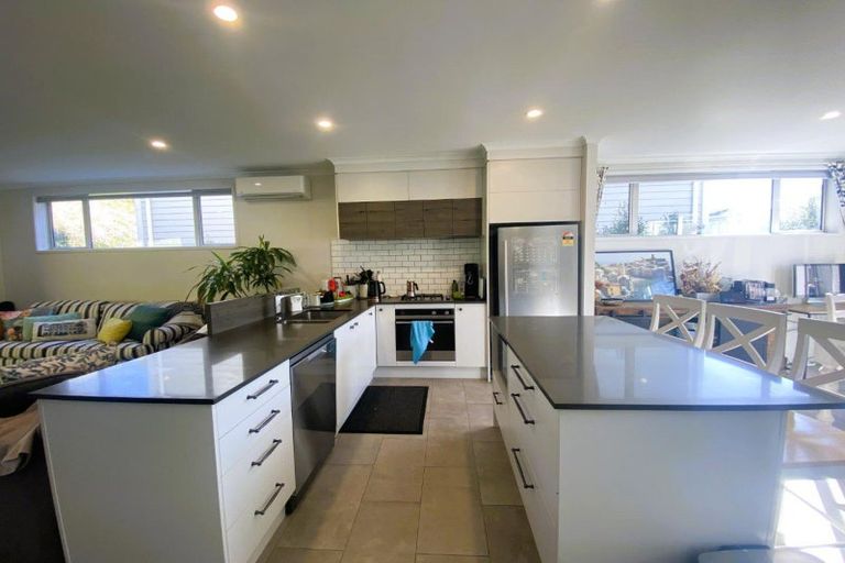 Photo of property in 39 Sanremo Lane, Stanmore Bay, Whangaparaoa, 0932