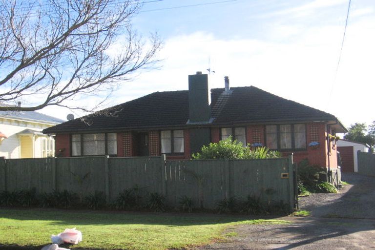 Photo of property in 8 North Street, Feilding, 4702