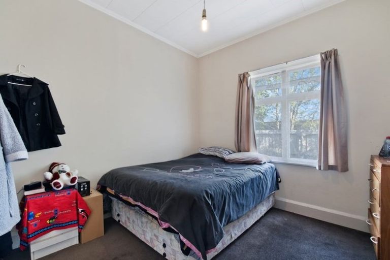Photo of property in 96 Middlepark Road, Sockburn, Christchurch, 8042