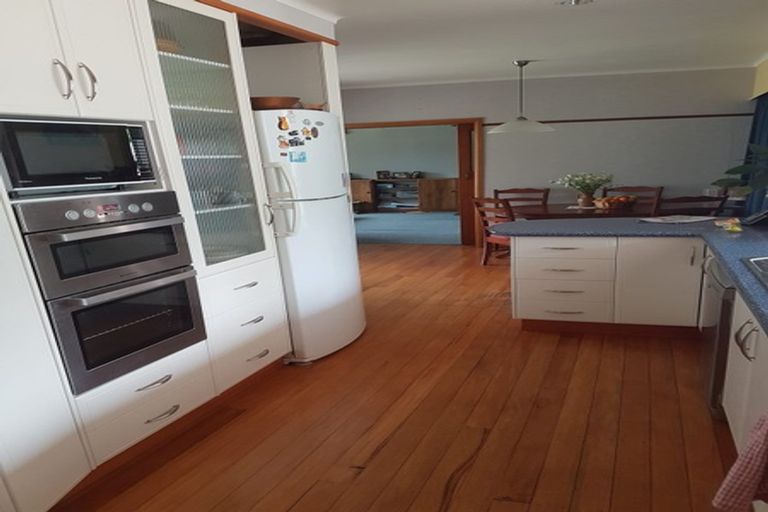 Photo of property in 17 Marian Drive, Inner Kaiti, Gisborne, 4010