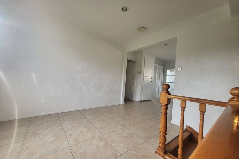 Photo of property in 18 Mclean Avenue, Papatoetoe, Auckland, 2025