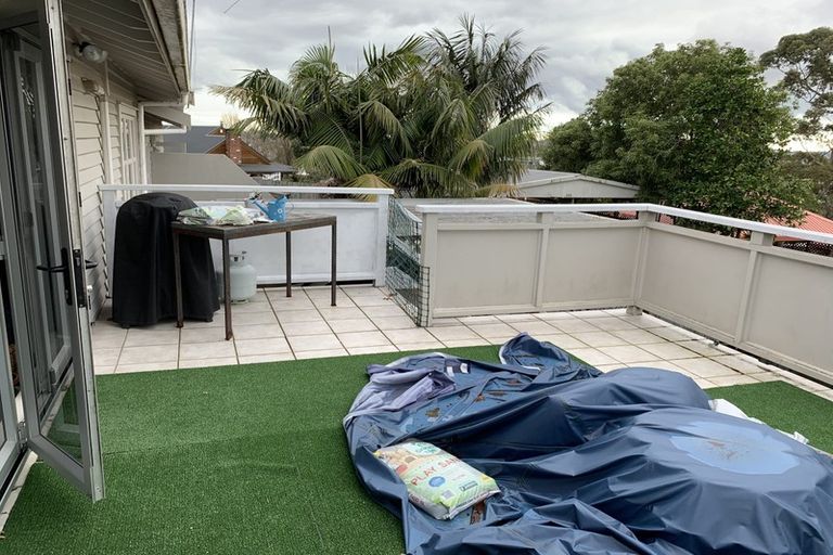 Photo of property in 2/20 Hutchinsons Road, Bucklands Beach, Auckland, 2014