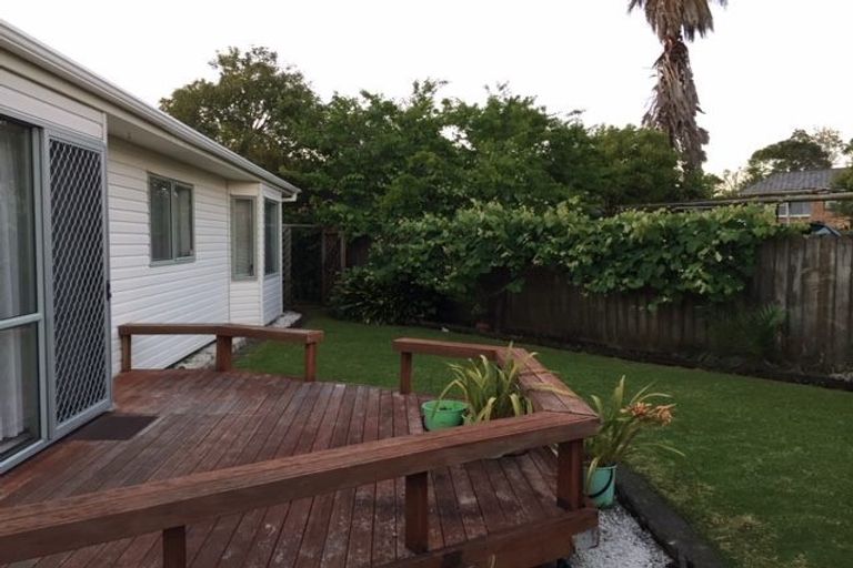 Photo of property in 4/14 Phoenix Place, Papatoetoe, Auckland, 2025
