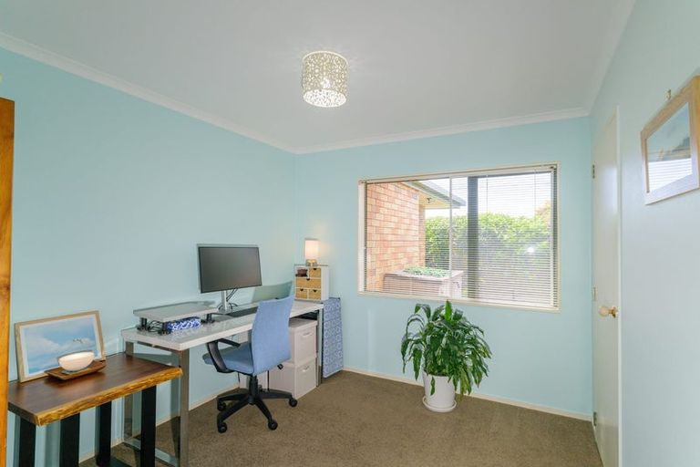 Photo of property in 45 Stephens Place, Hairini, Tauranga, 3112