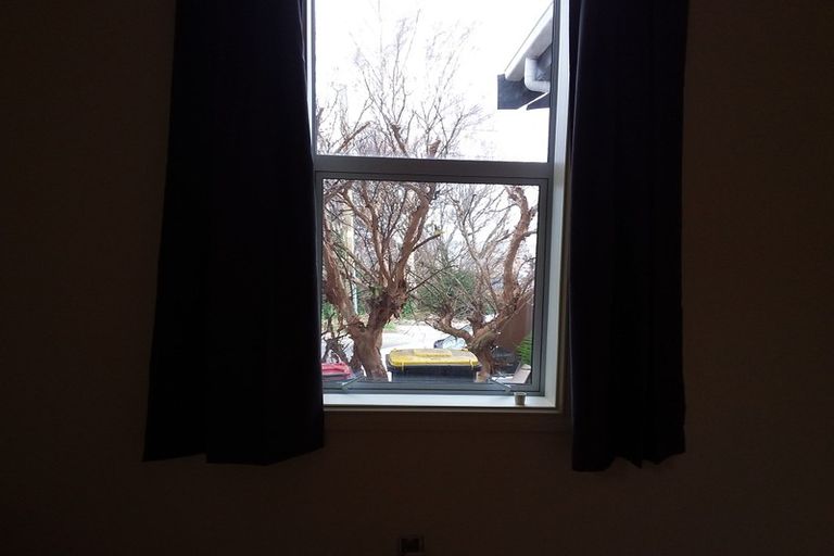 Photo of property in 14 Walter Street, The Glen, Dunedin, 9011