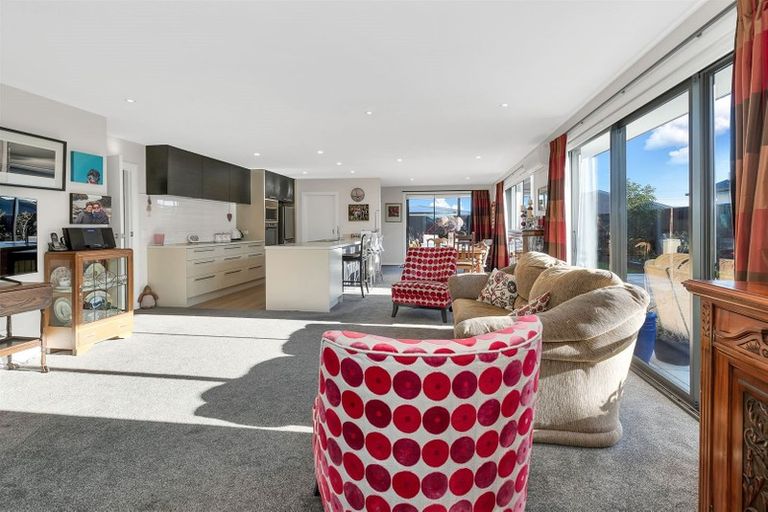 Photo of property in 17 Churchill Drive, Rangiora, 7400