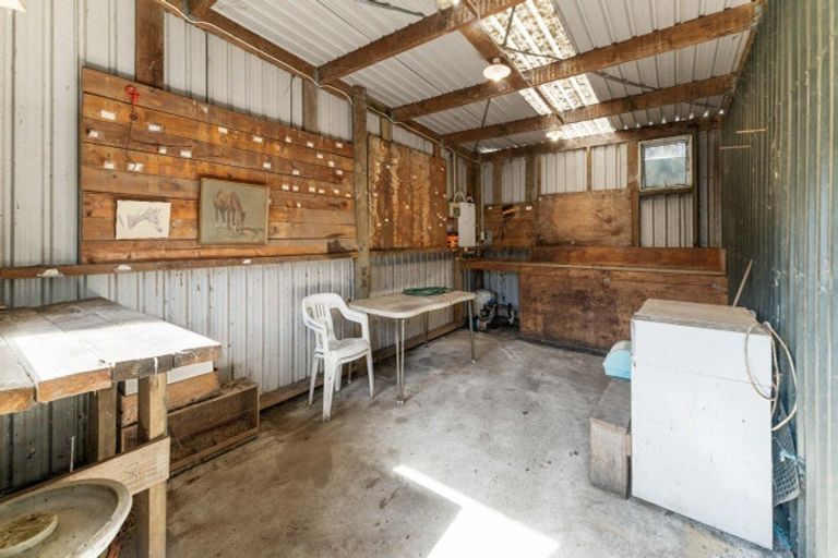 Photo of property in 83 Waipipi Wharf Road, Pollok, Waiuku, 2683