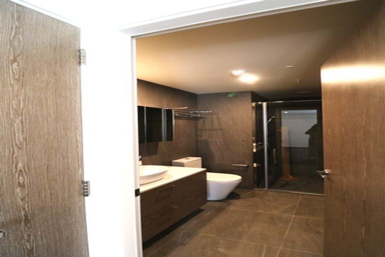 Photo of property in 206/34 Red Oaks Drive, Frankton, Queenstown, 9300