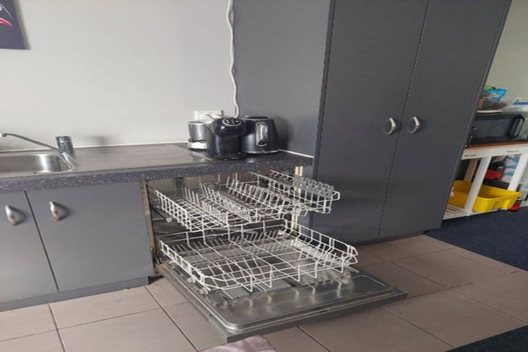 Photo of property in 6/35 Home Street, Mount Victoria, Wellington, 6011