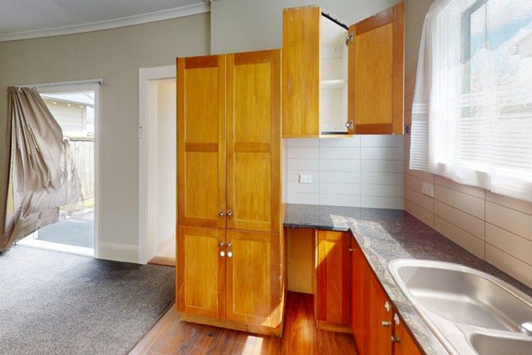 Photo of property in 74 Cook Street, Palmerston North, 4410