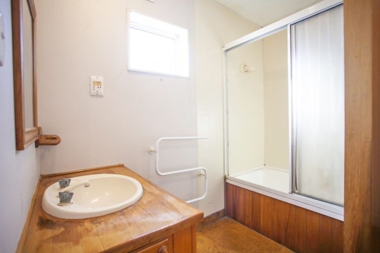 Photo of property in 2 Courtney Street, Motueka, 7120