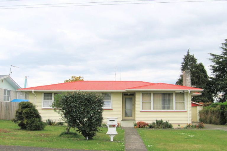 Photo of property in 6 Euan Street, Mangakakahi, Rotorua, 3015