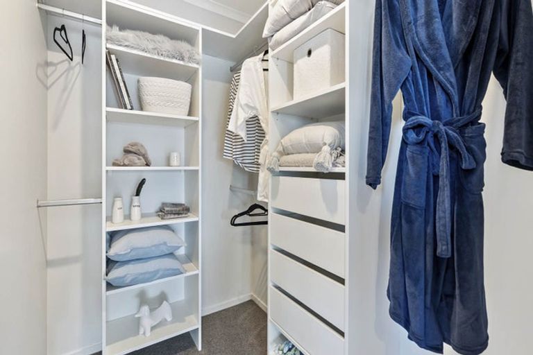 Photo of property in 10b Kotuku Street, Te Atatu Peninsula, Auckland, 0610