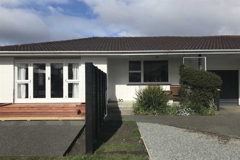 Photo of property in 1/40a Brookside Terrace, Bryndwr, Christchurch, 8053