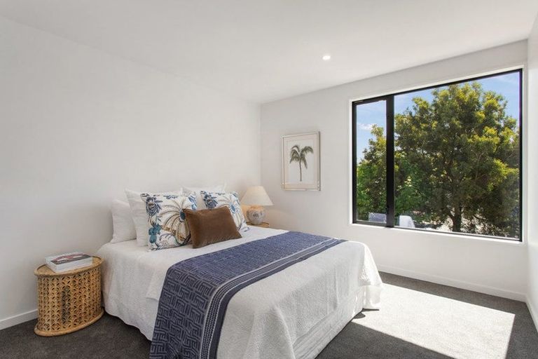 Photo of property in 54b Innes Road, St Albans, Christchurch, 8052