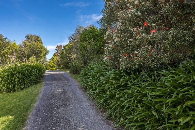 Photo of property in 5 Langdale Avenue, Paraparaumu, 5032