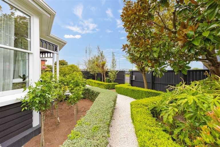 Photo of property in 77 Rutland Street, St Albans, Christchurch, 8014