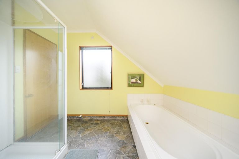 Photo of property in 27 Collingwood Street, Hokowhitu, Palmerston North, 4410