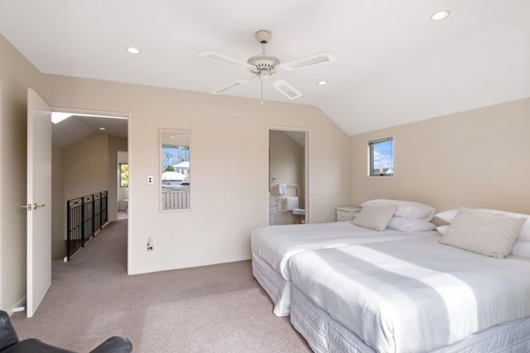 Photo of property in 1/104 Papanui Road, Merivale, Christchurch, 8014