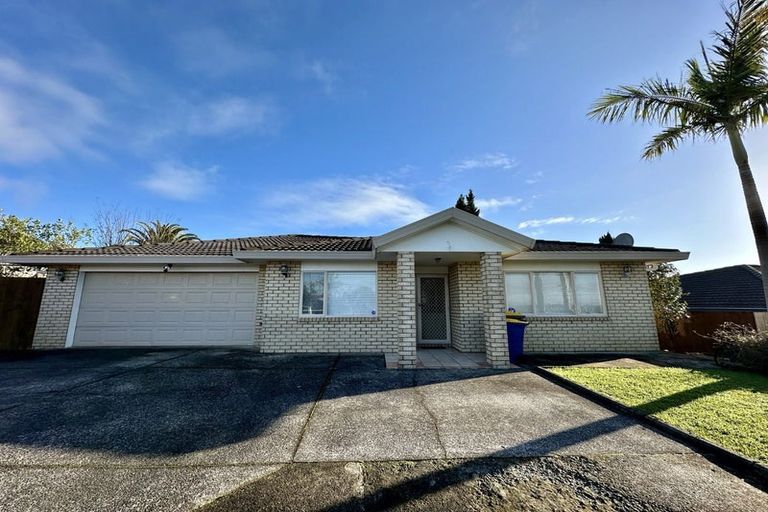 Photo of property in 143 Sturges Road, Henderson, Auckland, 0612