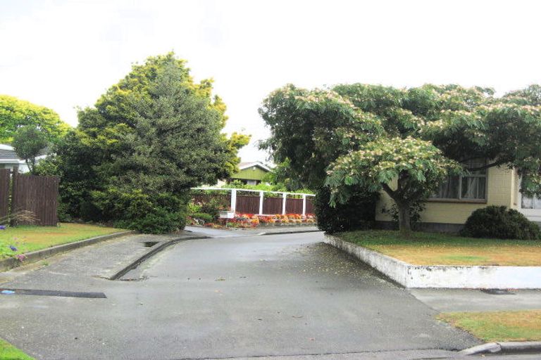 Photo of property in 59 Strathfield Avenue, Dallington, Christchurch, 8061