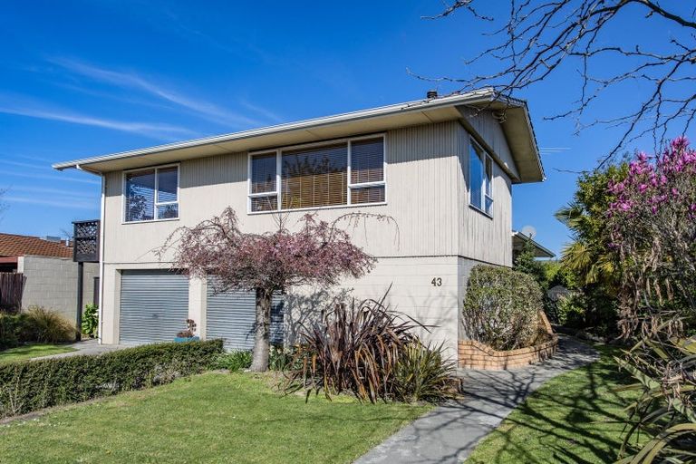 Photo of property in 43 Geddis Street, Rangiora, 7400