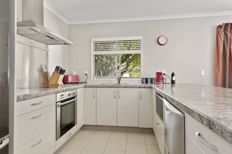 Photo of property in 64 Evergreen Crescent, Trentham, Upper Hutt, 5018