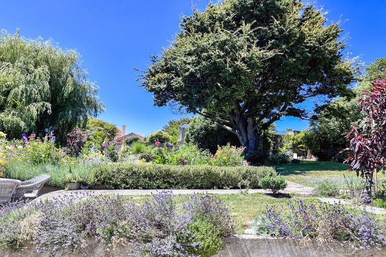 Photo of property in 53 Upper Ure Street, South Hill, Oamaru, 9400