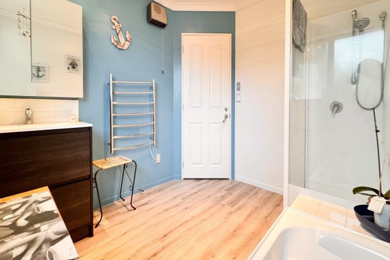 Photo of property in 11 Salisbury Drive, Rolleston, 7614