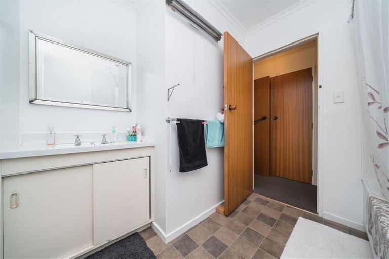 Photo of property in 2/538 Ferguson Street, Palmerston North, 4410