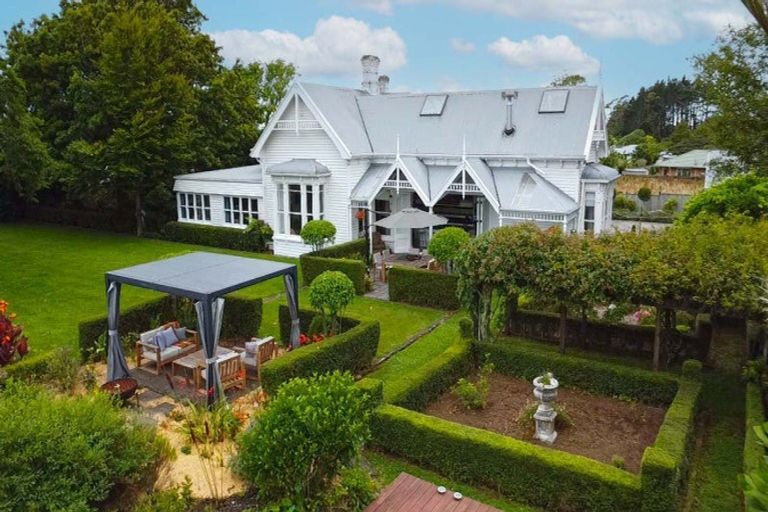 Photo of property in 7 Brookes Street, Inglewood, 4330