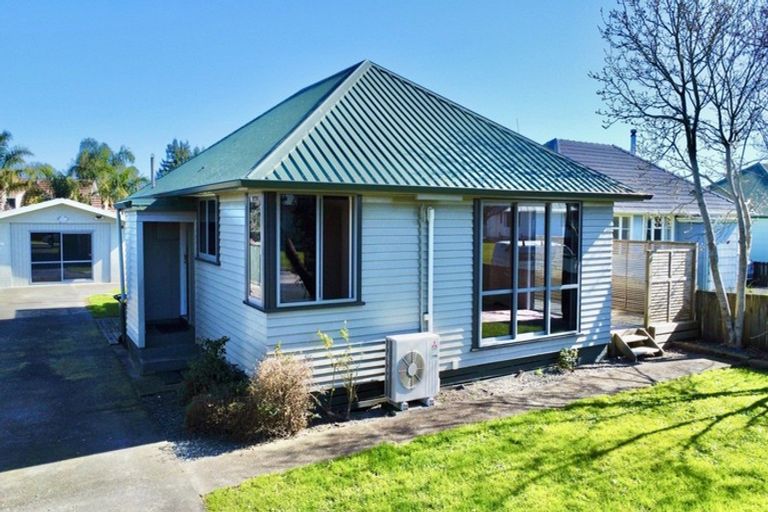 Photo of property in 11 Matai Street, Edgecumbe, 3120