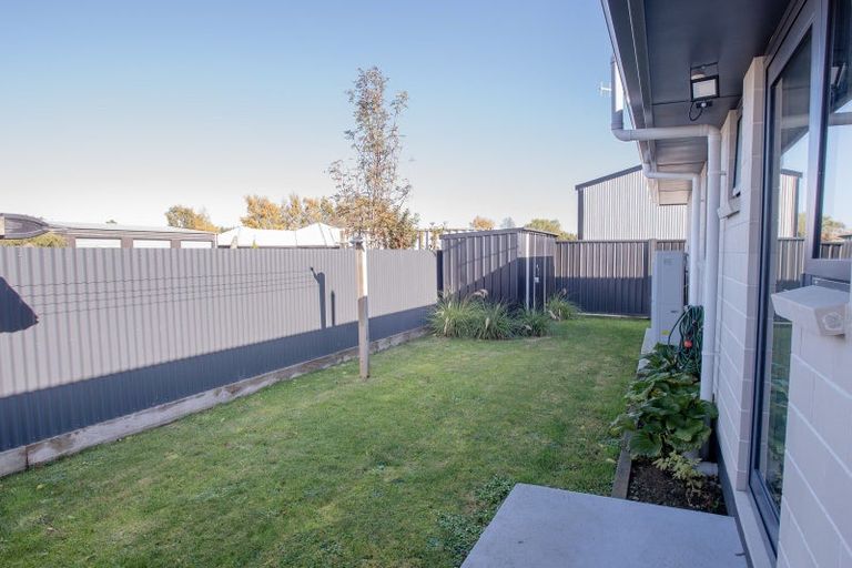 Photo of property in 18 Park Street, Winton, 9720