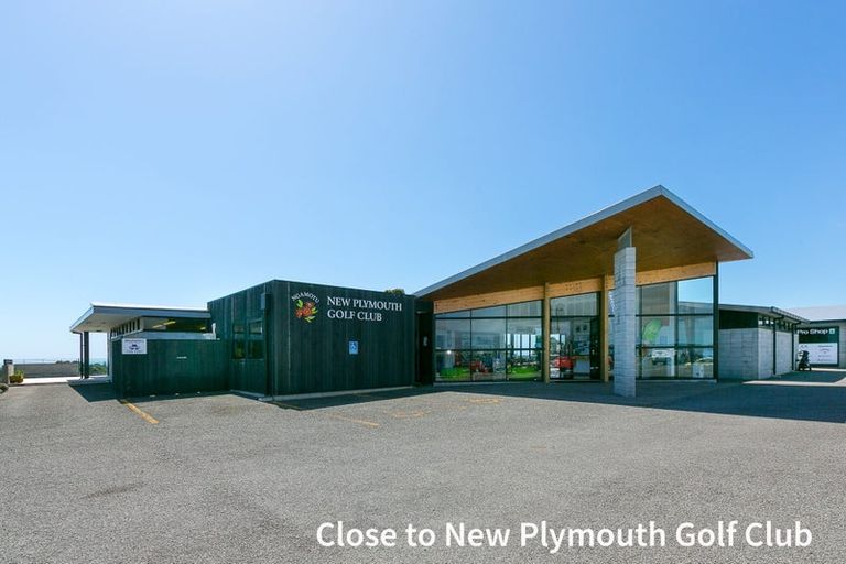 Photo of property in 10 Kakariki Lane, Waiwhakaiho, New Plymouth, 4312