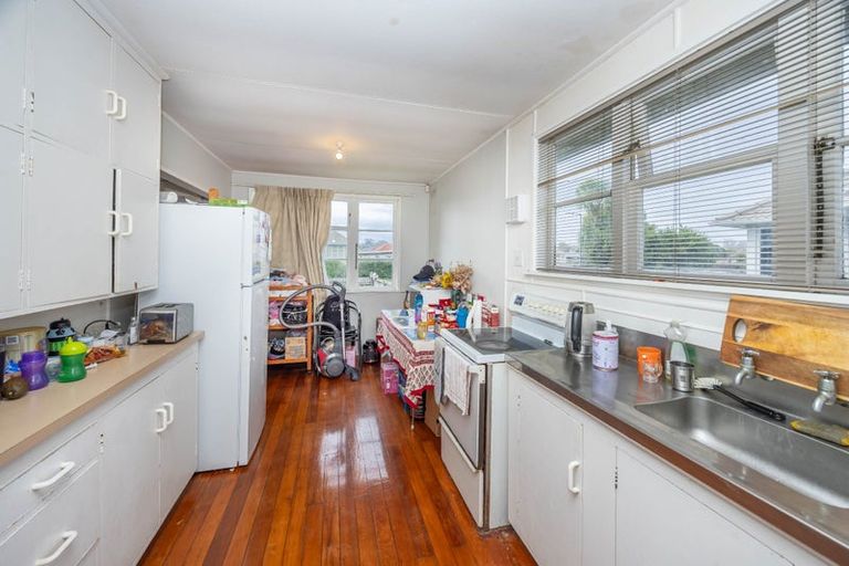 Photo of property in 29 Paul Crescent, Fairfield, Hamilton, 3214