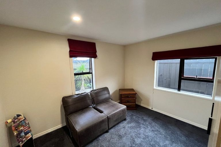 Photo of property in 6 Battiscombe Terrace, Waitara, 4320