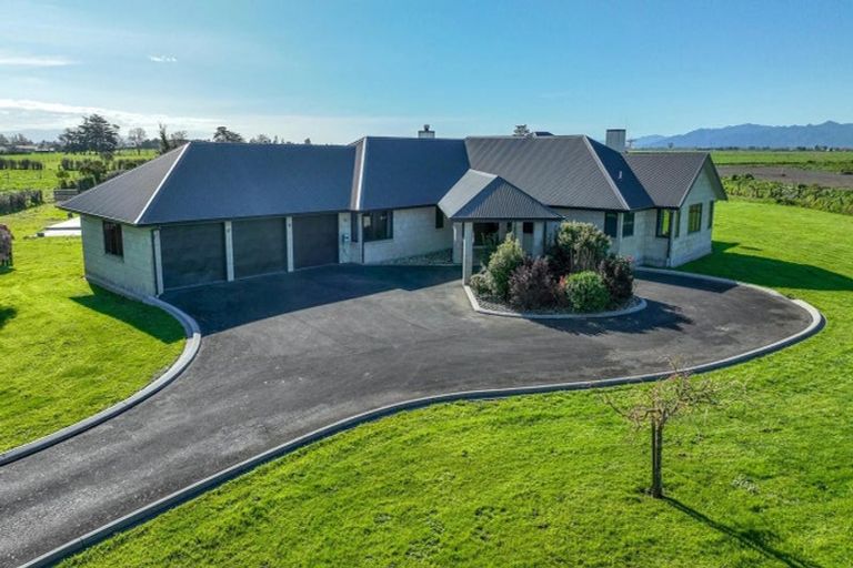 Photo of property in 11 Stembridge Road, Ngatea, 3503