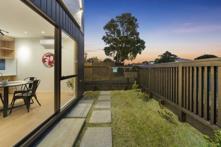Photo of property in 23c Wanaka Place, Pakuranga Heights, Auckland, 2010