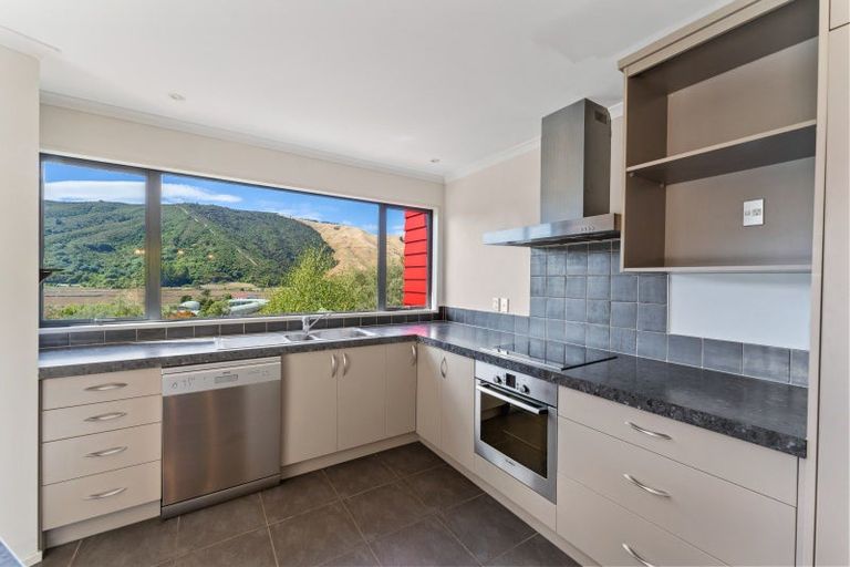 Photo of property in 5 Beach Place, Havelock, 7100