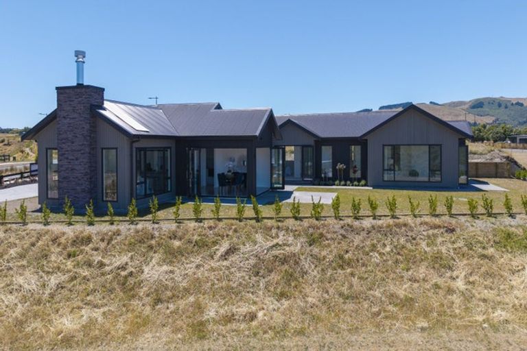 Photo of property in 47 Seven Oaks Drive, Kinloch, Taupo, 3377