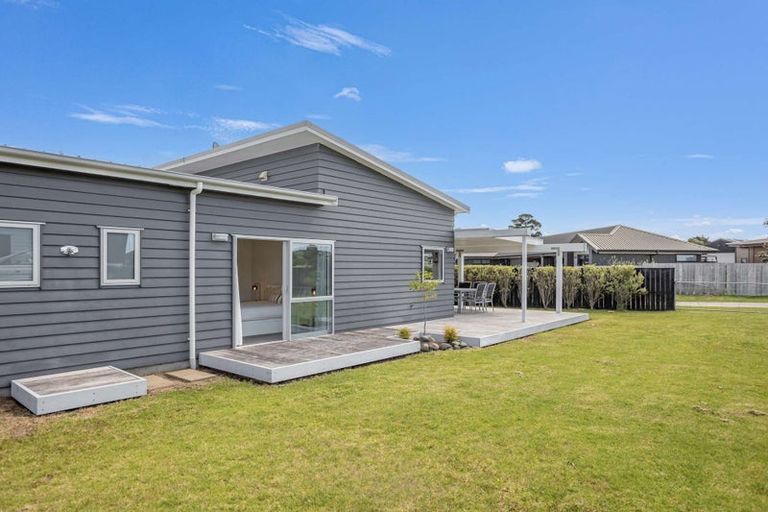 Photo of property in 139 Rangiora Crescent, Matarangi, Whitianga, 3592